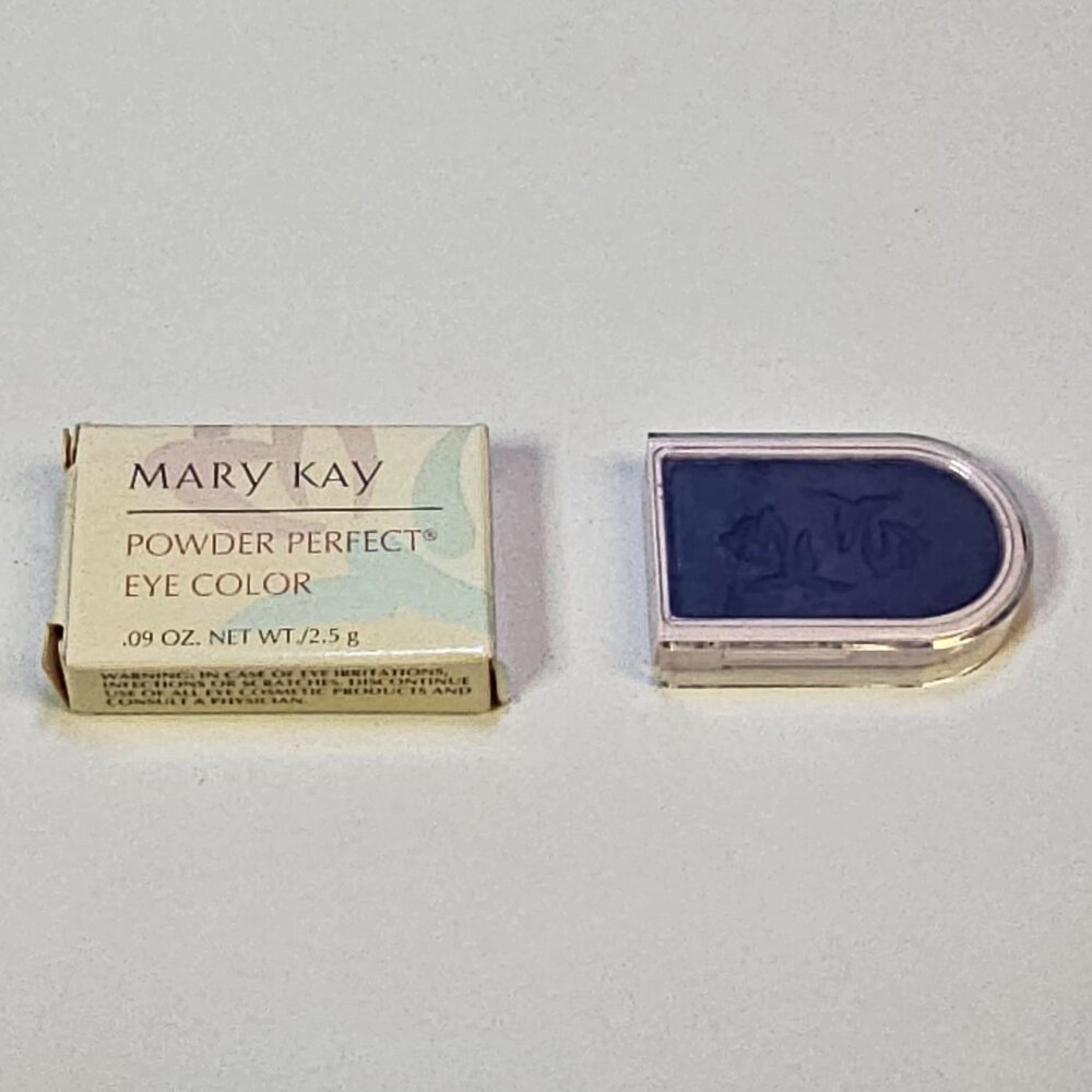 Mary Kay Powder Perfect Eye Color -‎ Brilliant Blue  - NIB Old Stock